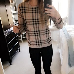 Burberry sweater